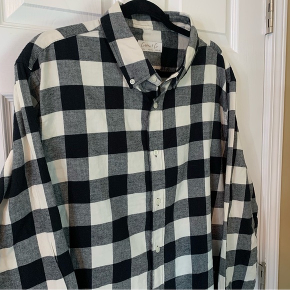 NWT Cotton & Co Black and White Checkered Long Sleeve Button Down Shirt, size XL - Picture 3 of 9